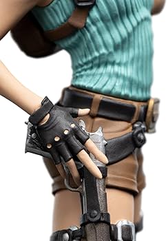 Amazon.co.jp: Weta トゥームレイダー ララ クロフト ミニ
